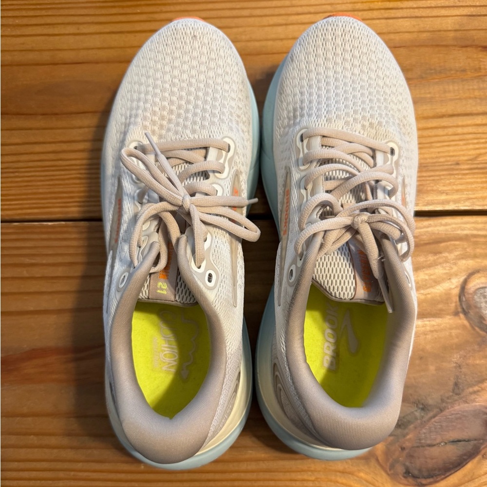 Brooks Women's Light Beige Athletic Shoes